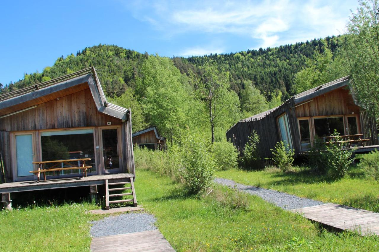 Camping Des Lacs*** Celles-sur-Plaine Exterior photo